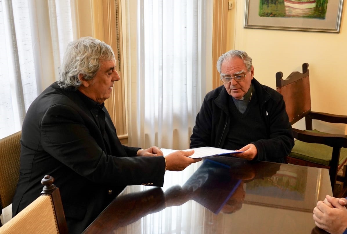 Romero se reunió con Monseñor Oscar Ojea