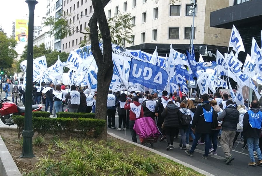 Nuevo acuerdo para docentes universitarios